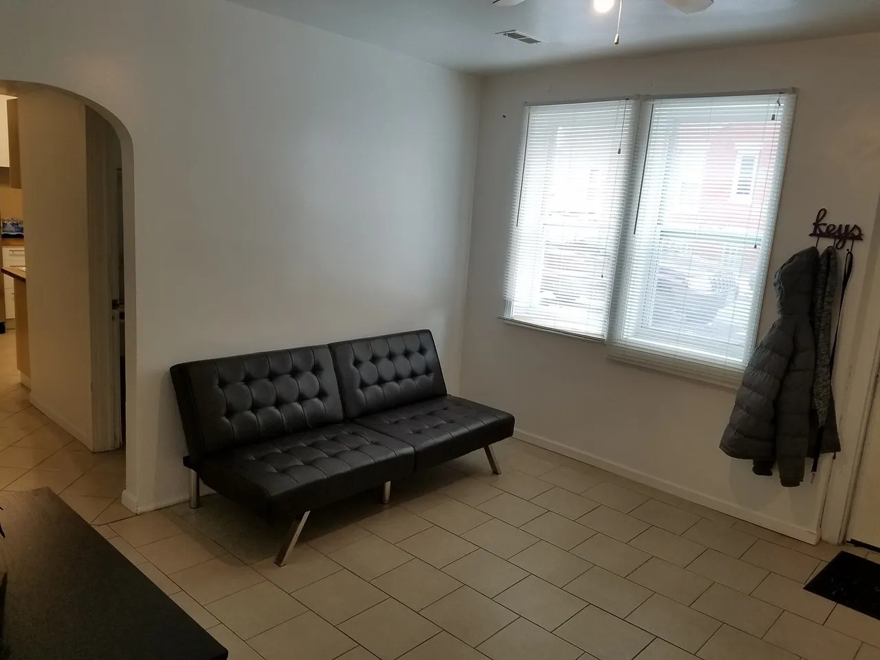 3001 N Albany Ave Interior