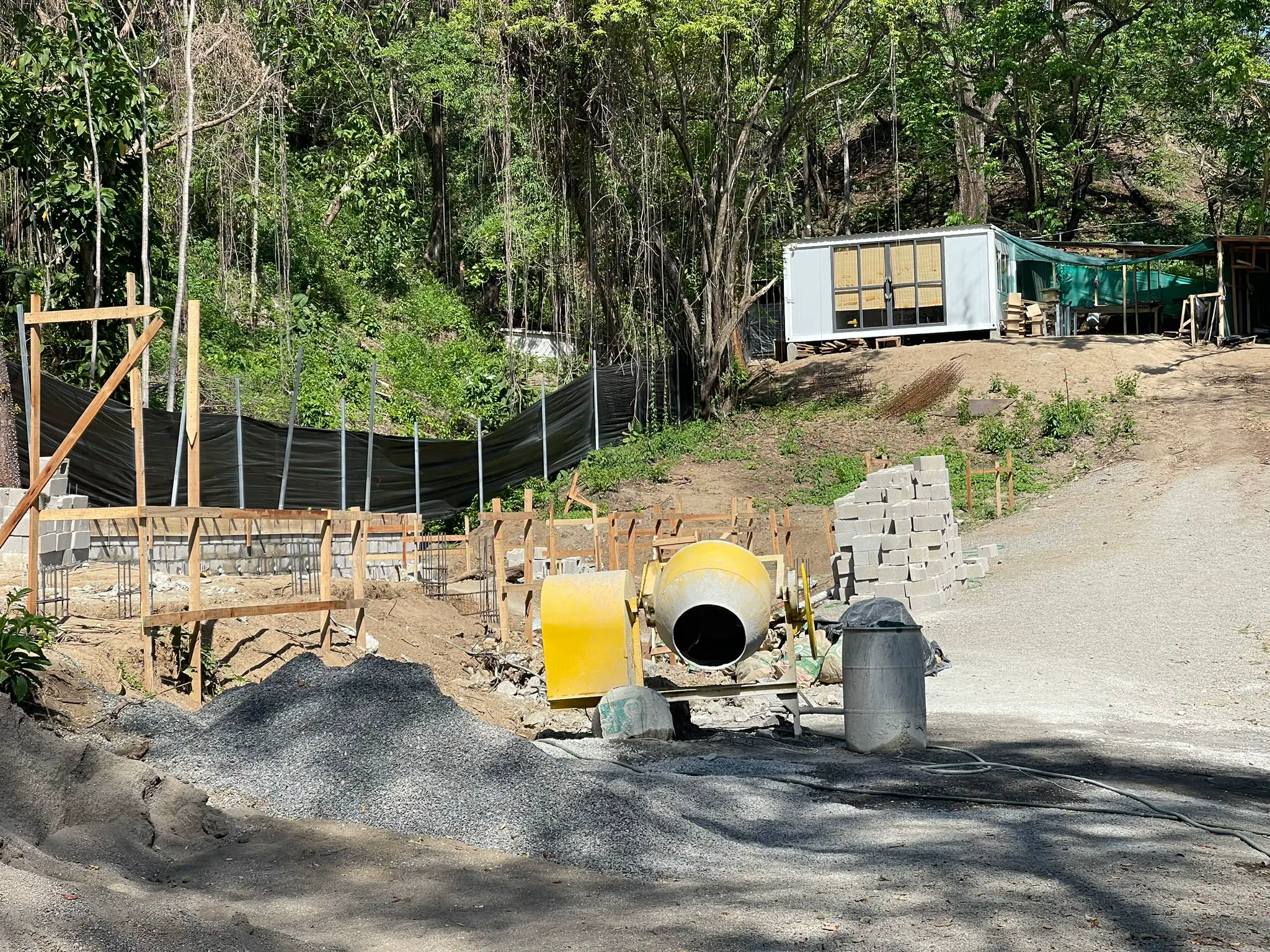 Construction Process of Villas Santa Teresa in Costa Rica